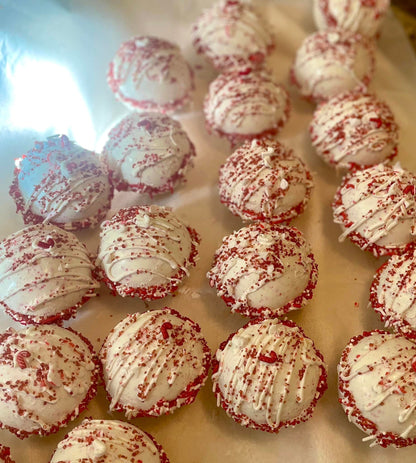 Peppermint Hot Chocolate Bomb